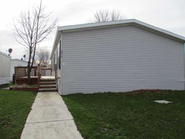 Rudgate Manor 4517 Whitson CtSterling Heights, MI 48310
