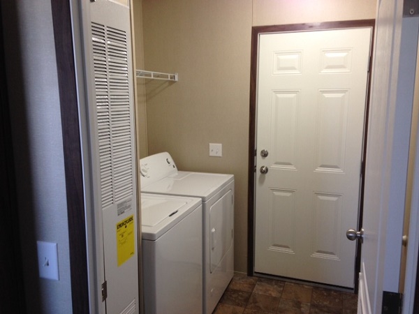 Sterling Estates 43081 Charlemagne, #471Sterling Heights, MI 48314
