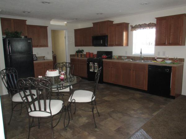 Shelby Forest Mobile Home Park 14673 Tewksbury SF474Shelby Township, MI 48315