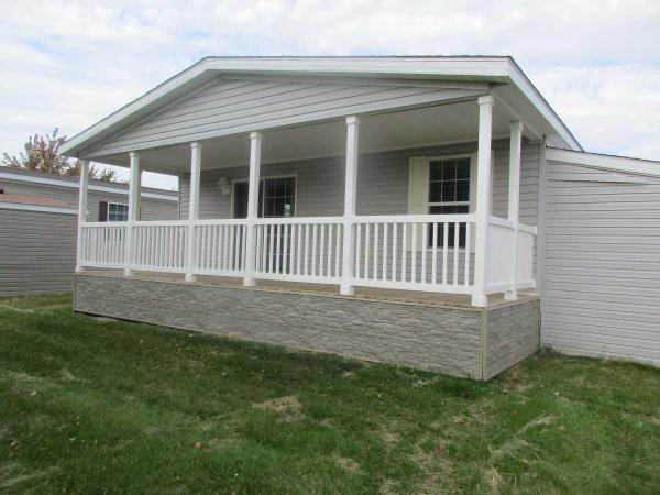 Shelby Forest Mobile Home Park 14546 Keswick Dr. SF554Shelby Township, MI 48315