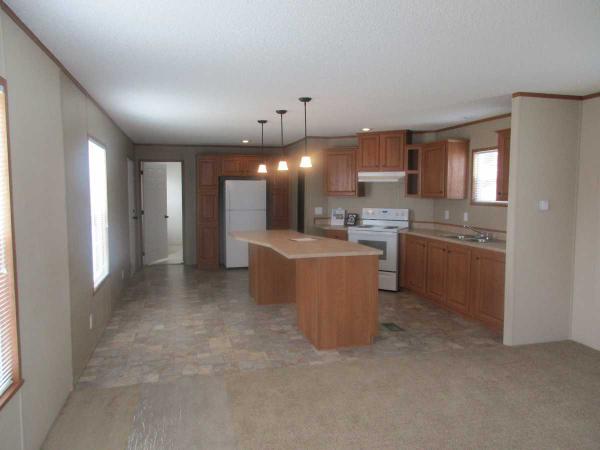 Shelby Forest Mobile Home Park 14427 Tyngsboro Ct. SF578Shelby Township, MI 48315