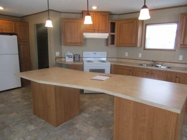 Shelby Forest Mobile Home Park 14427 Tyngsboro Ct. SF578Shelby Township, MI 48315