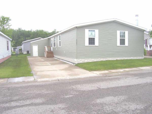 Shelby West 49881 Teton Pass #607Shelby Township, MI 48315