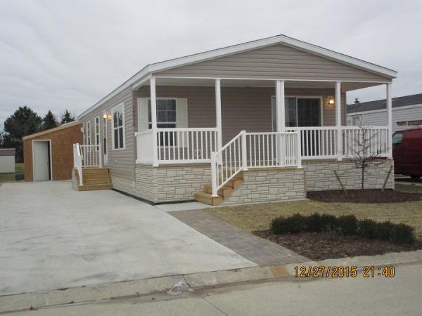 Shelby Forest Mobile Home Park 14476 Tyngsboro Ct. SF575Shelby Township, MI 48315