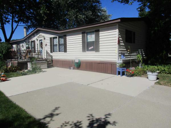 Shelby Forest Mobile Home Park 50053 Westcliffe SF#281Shelby Township, MI 48315