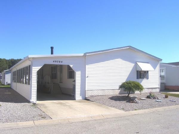Shelby West 49704 Elk Trail #584Shelby Township, MI 48315