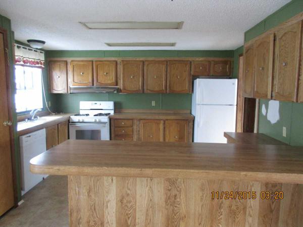 Shelby Forest Mobile Home Park 50049 Romford Ct SF#257Shelby Township, MI 48315