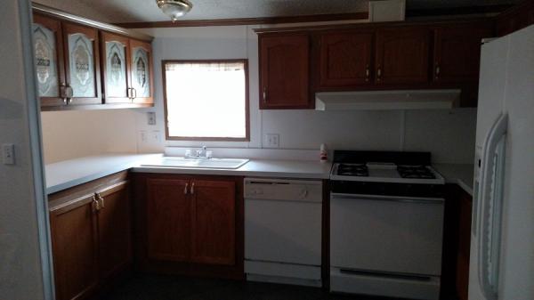 Shelby Forest Mobile Home Park 49680 Trafalgar Ct. SF357Shelby Township, MI 48315