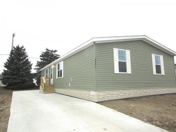 Shelby West 49823 Deer Run Dr. #248Shelby Township, MI 48315