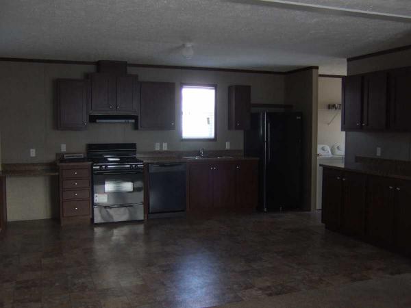 Dequindre Estates 48595 Pineview Drive #300Shelby Township, MI 48317