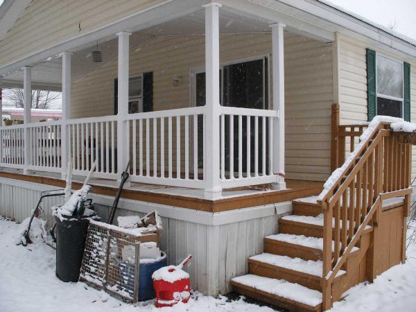 Oakland Estates Mobile Home Park 351 N. Squirrel Road #199Auburn Hills, MI 48326