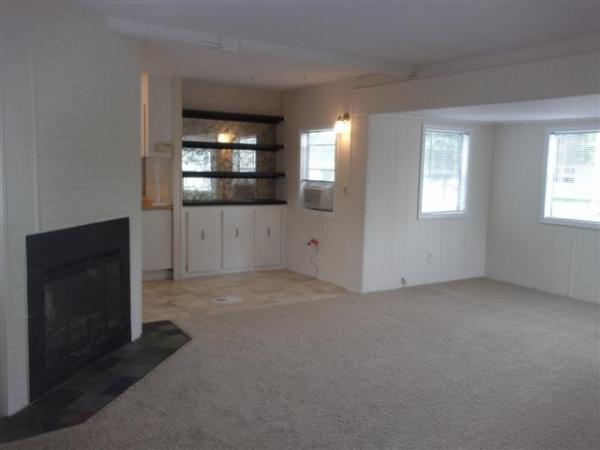 Clarkston Lakes 3834 CherryClarkston, MI 48348