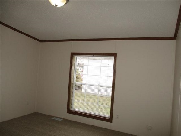 Clarkston Lakes 3876 AppleClarkston, MI 48348
