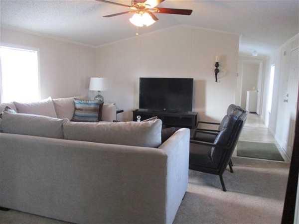 Clarkston Lakes 4518 Ivy CourtClarkston, MI 48348
