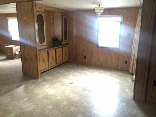 Springrove 10071 Springfield CircleDavisburg, MI 48350