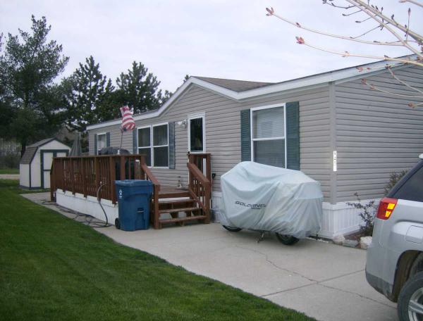Springrove 9452 West Bart CourtDavisburg, MI 48350