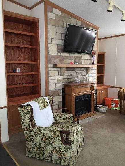 Hartland Meadows 13600 Denver DriveHartland, MI 48353