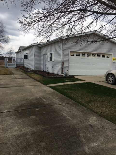 Hartland Meadows 1660 HelenaHartland, MI 48353