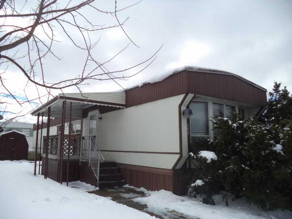 Highland Greens Estates 223 E HeatherHighland, MI 48357