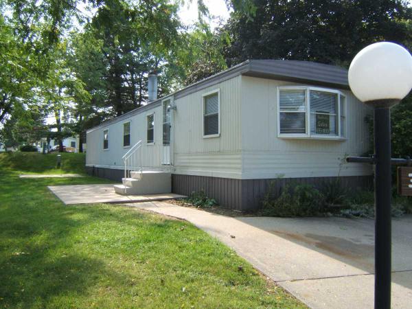 Woodlands Estates 362 WoodlandOakland, MI 48363