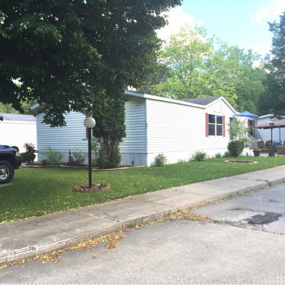 Woodlands Estates 87 LyndonOakland, MI 48363