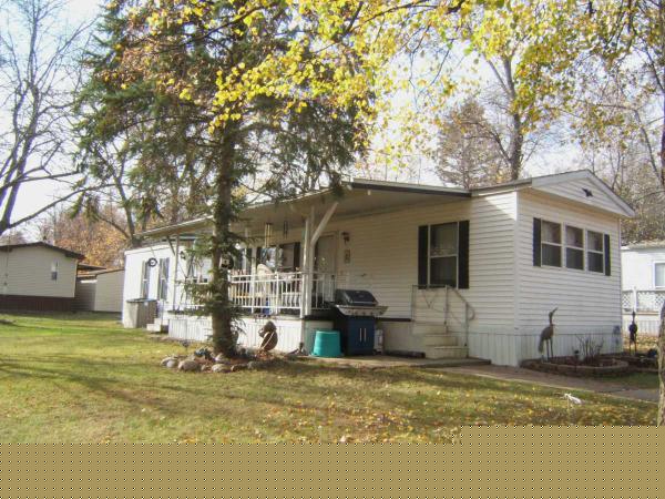 Woodlands Estates 63 LyndonOakland, MI 48363