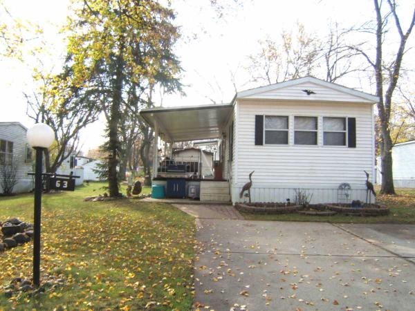 Woodlands Estates 63 LyndonOakland, MI 48363