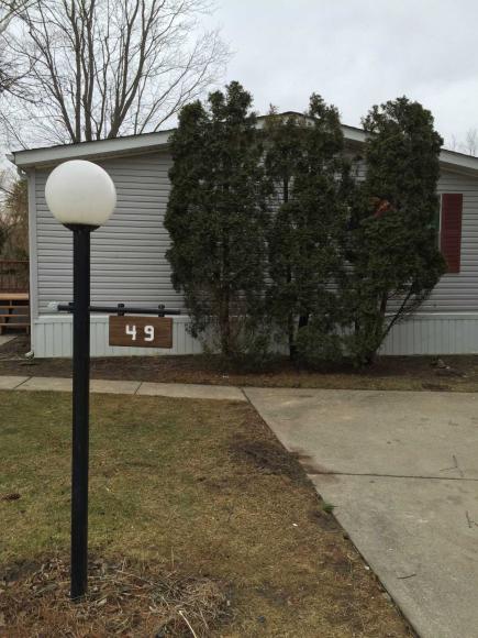 Woodlands Estates 49 WillowOakland, MI 48363
