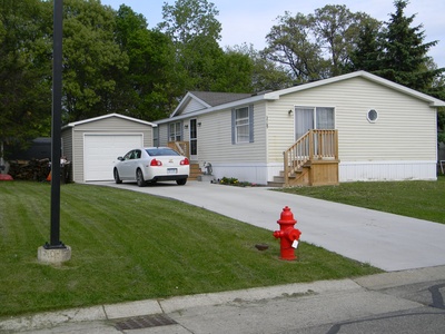 Meadow Lake 3769 Heathwood EastWhite Lake, MI 48383