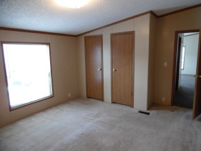 Meadow Lake 6163 Bentwood Circle EastWhite Lake, MI 48383
