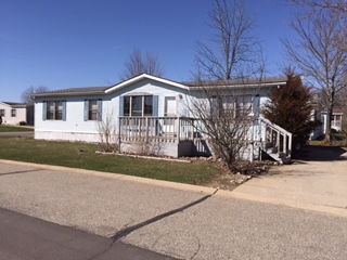 Meadow Lake 3903 Heather HollowWhite Lake, MI 48383