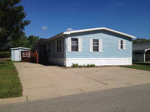 Meadow Lake 3801 Broken OakWhite Lake, MI 48383