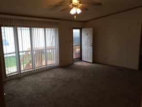 Meadow Lake 3776 Golden OakWhite Lake, MI 48383