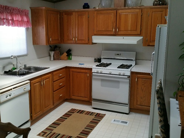 Commerce Meadows 222 Arrowood DriveWixom, MI 48393