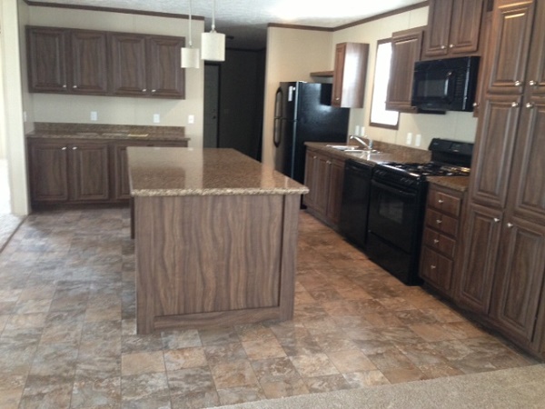 Stratford Villa 2505 BellWixom, MI 48393