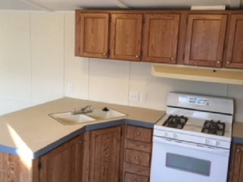 Commerce Meadows 402 Meadows CircleWixom, MI 48393