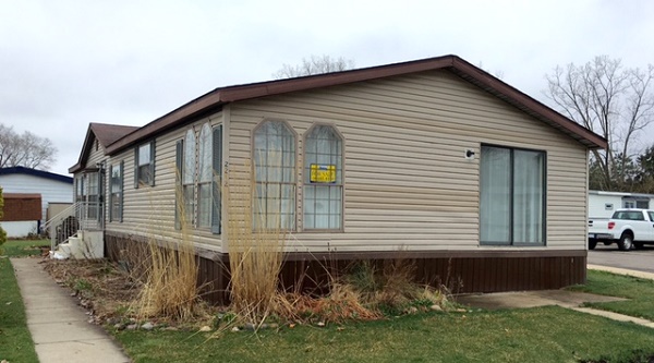Stratford Villa 2212 EvergreenWixom, MI 48393