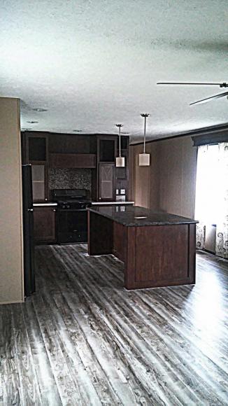 Grand Blanc Crossing 99 Quail LnGrand Blanc, MI 48439