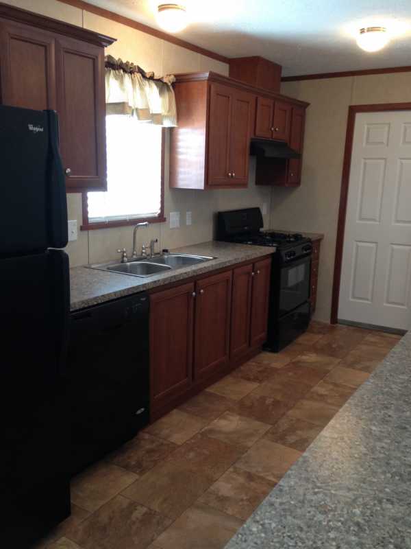 Hawaiian Gardens/Holly Village 4261 Grange Hall Rd #67Holly, MI 48442