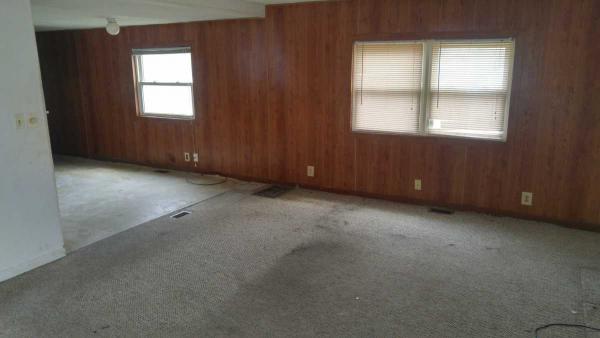 Groveland Manor Mobile Home Park 13318 Dixie Hwy Lot # 77Holly, MI 48442