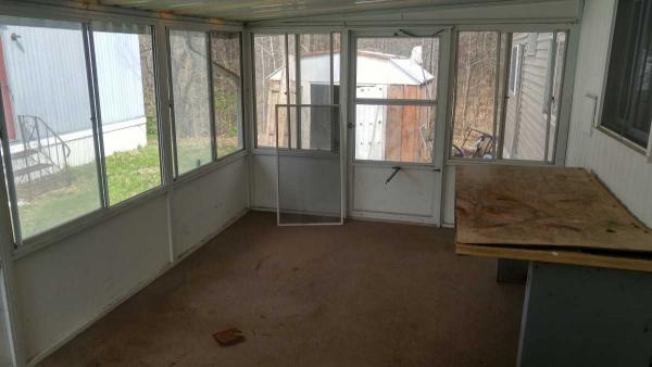 Groveland Manor Mobile Home Park 13318 Dixie Hwy Lot # 77Holly, MI 48442