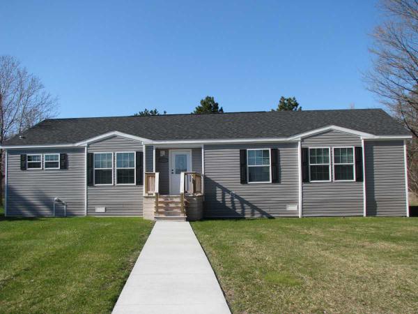 Pine Lakes Mobile Home Park 2737 Coral CourtLapeer, MI 48446