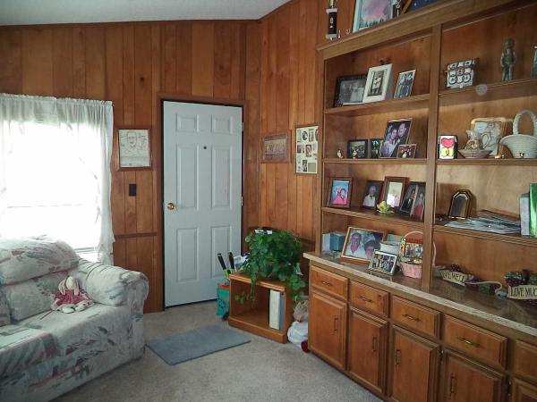 Highlands Estates463 SelkirkMount Morris, MI 48458