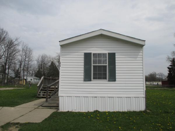 South Creek MHP 375 Strawberry RidgeMount Morris, MI 48458