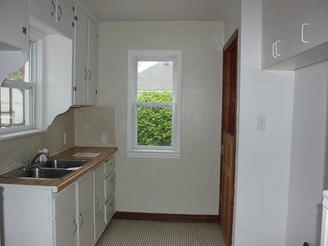 3811 Huggins AveFlint, MI, 48506Genesee County
