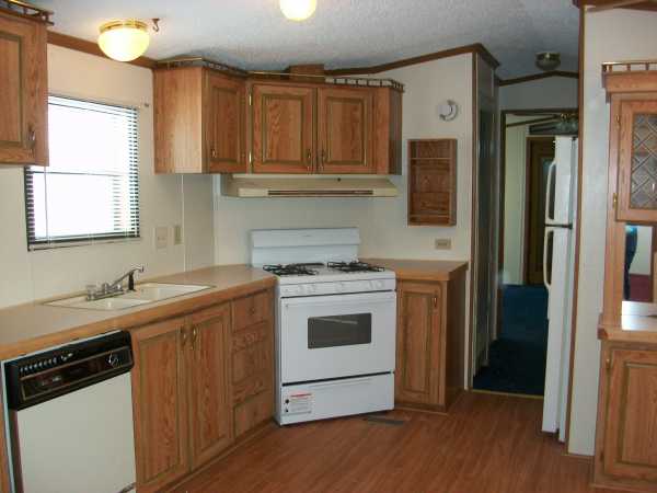 Fisherman's Cove 4498 Rainbow LaneFlint, MI 48507