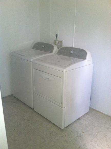 Linden Place 5179 Rhine DrFlint, MI 48507