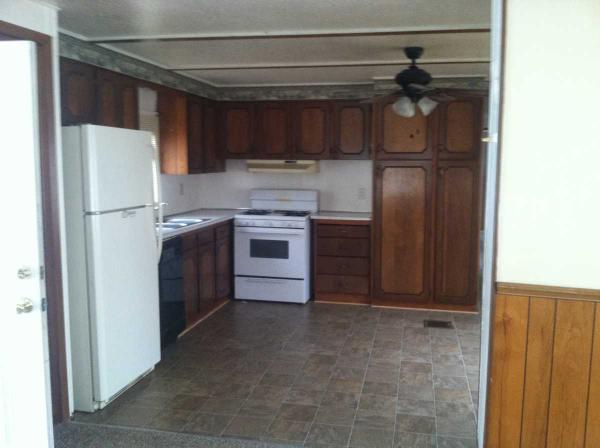 Linden Place 5184 ChampagneFlint, MI 48507