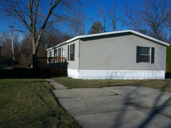 Fisherman's Cove 4418 Jena LaneFlint, MI 48507