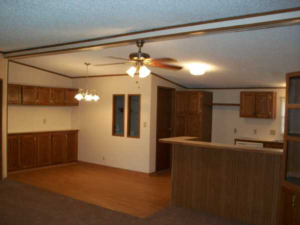 Fisherman's Cove 4418 Jena LaneFlint, MI 48507